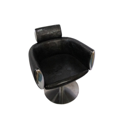 large2 Styling chair crocodile motif 1